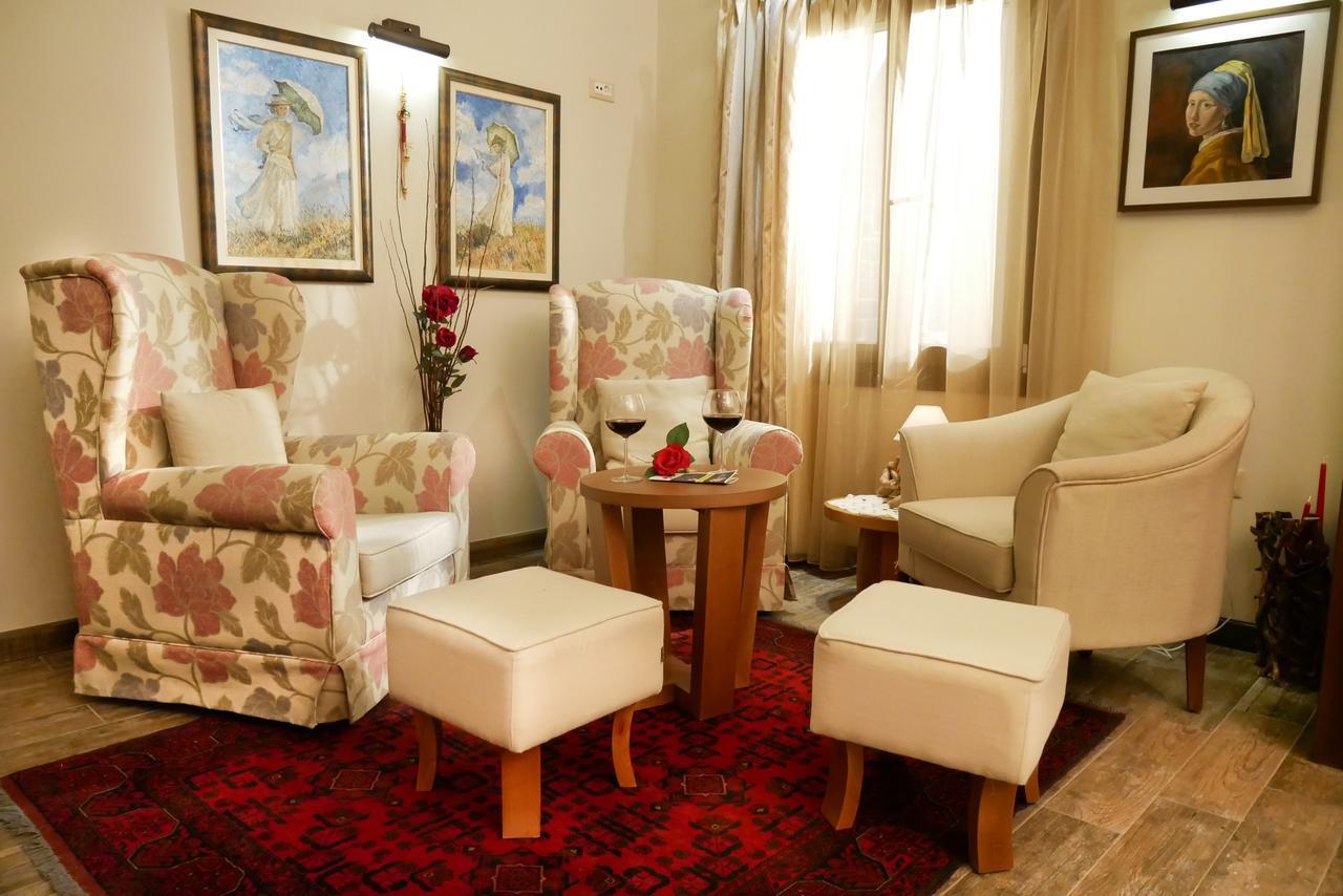 Hotel Rodovoli Konitsa Buitenkant foto